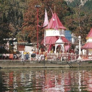 Naina Devi Temple